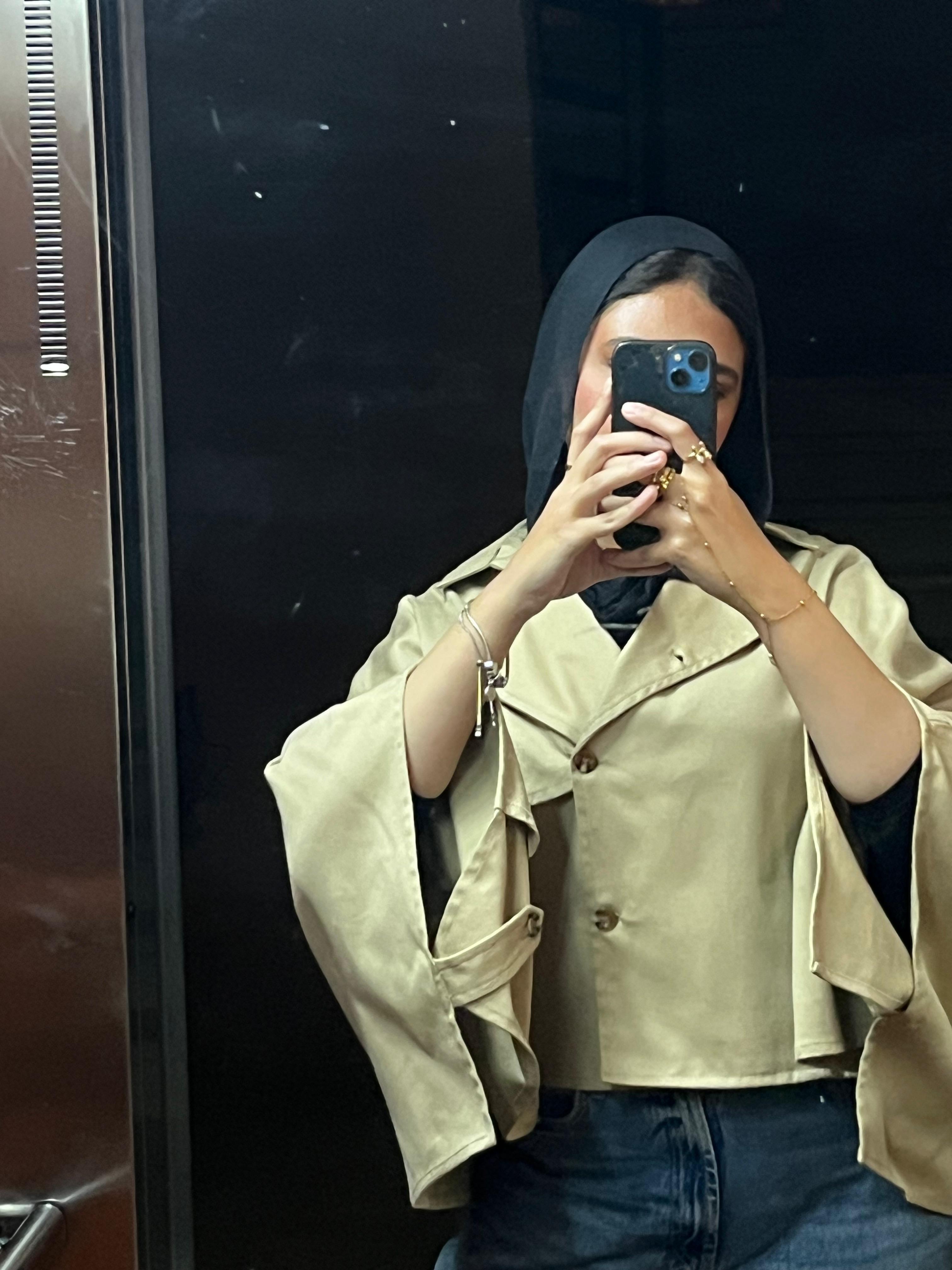 TOI'S TRENCH COAT IN BEIGE