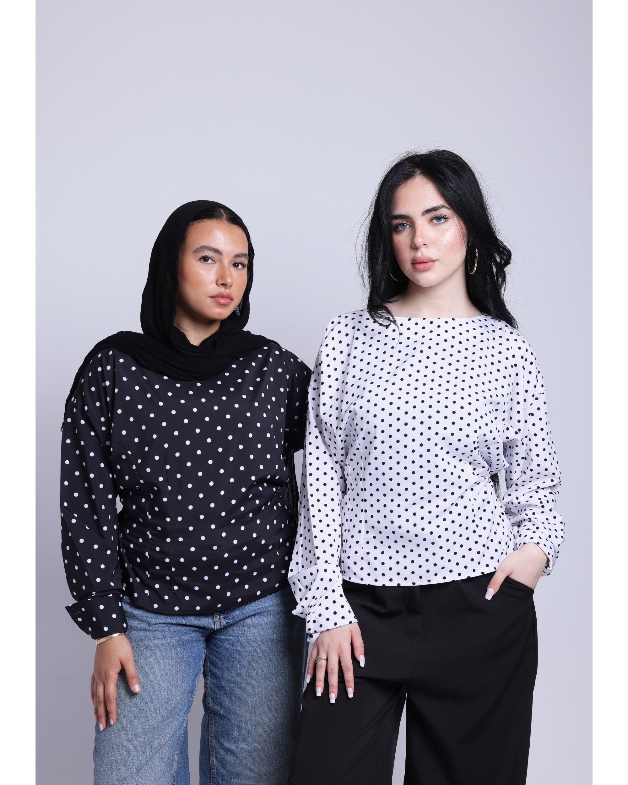 polka dots blouse in balck
