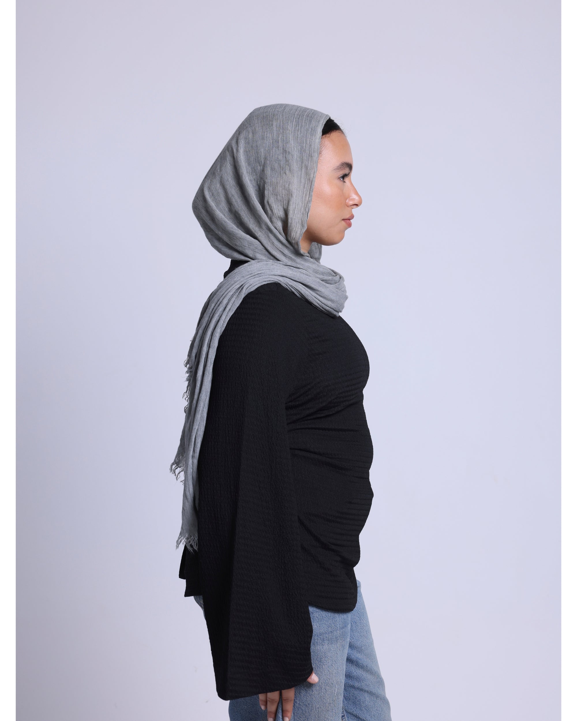 THE BASIC SHIRT IN BLACK