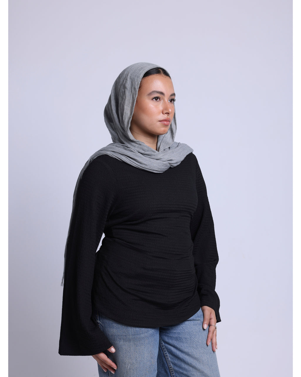 THE BASIC SHIRT IN BLACK