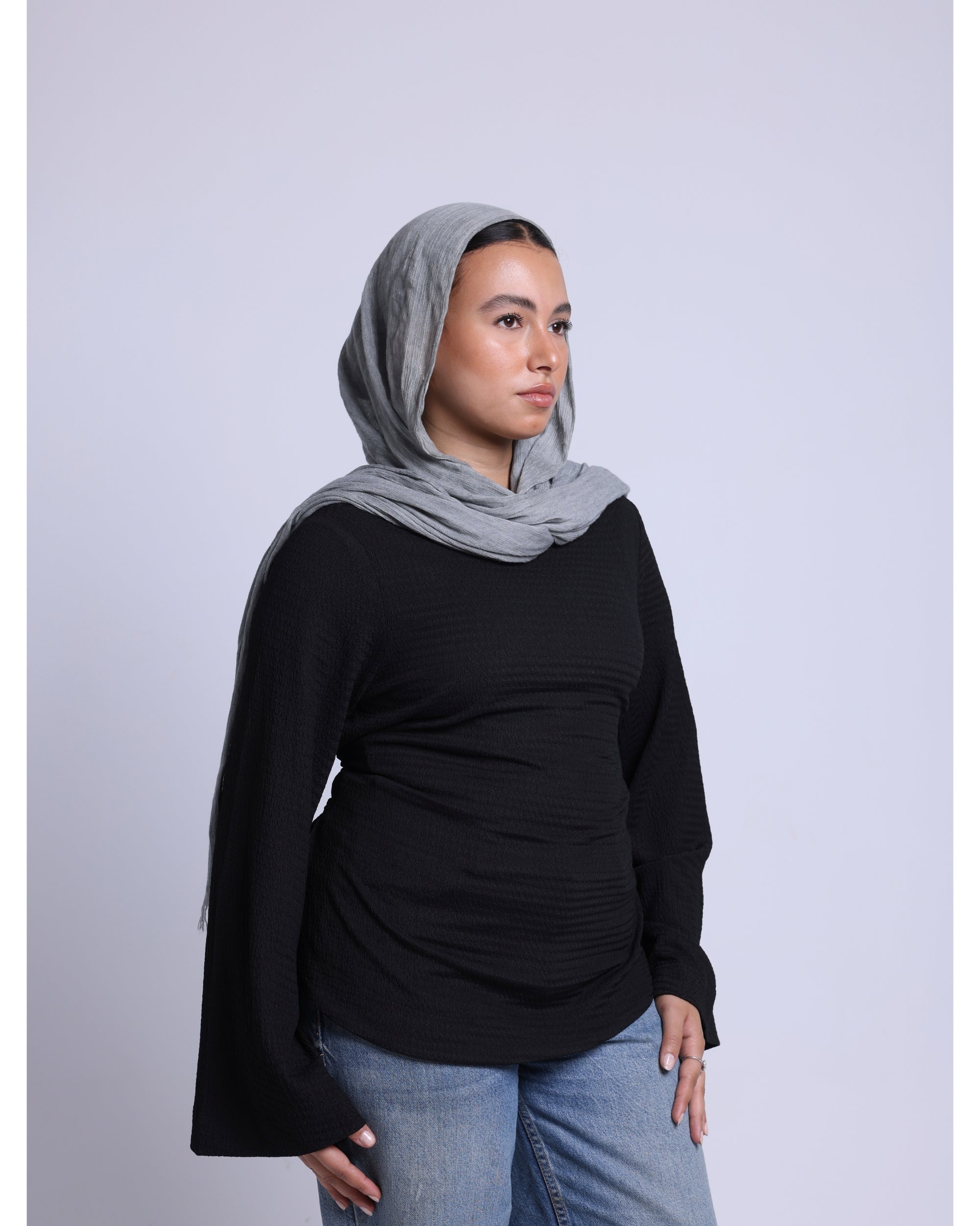 THE BASIC SHIRT IN BLACK