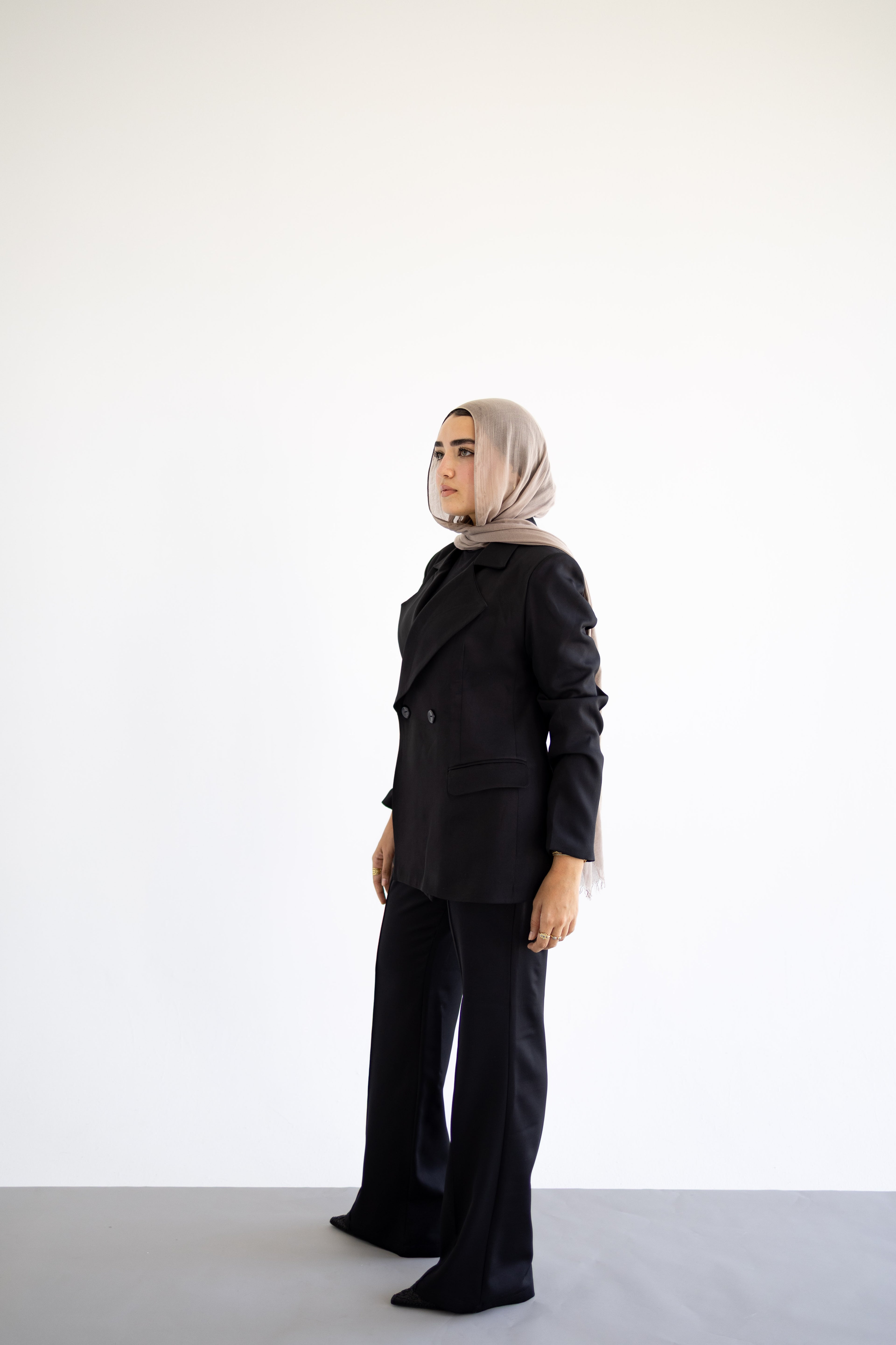 Prestige De Femme In Black