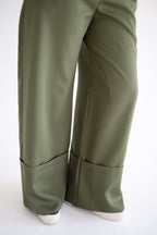 The Cuff Trousers In Olive