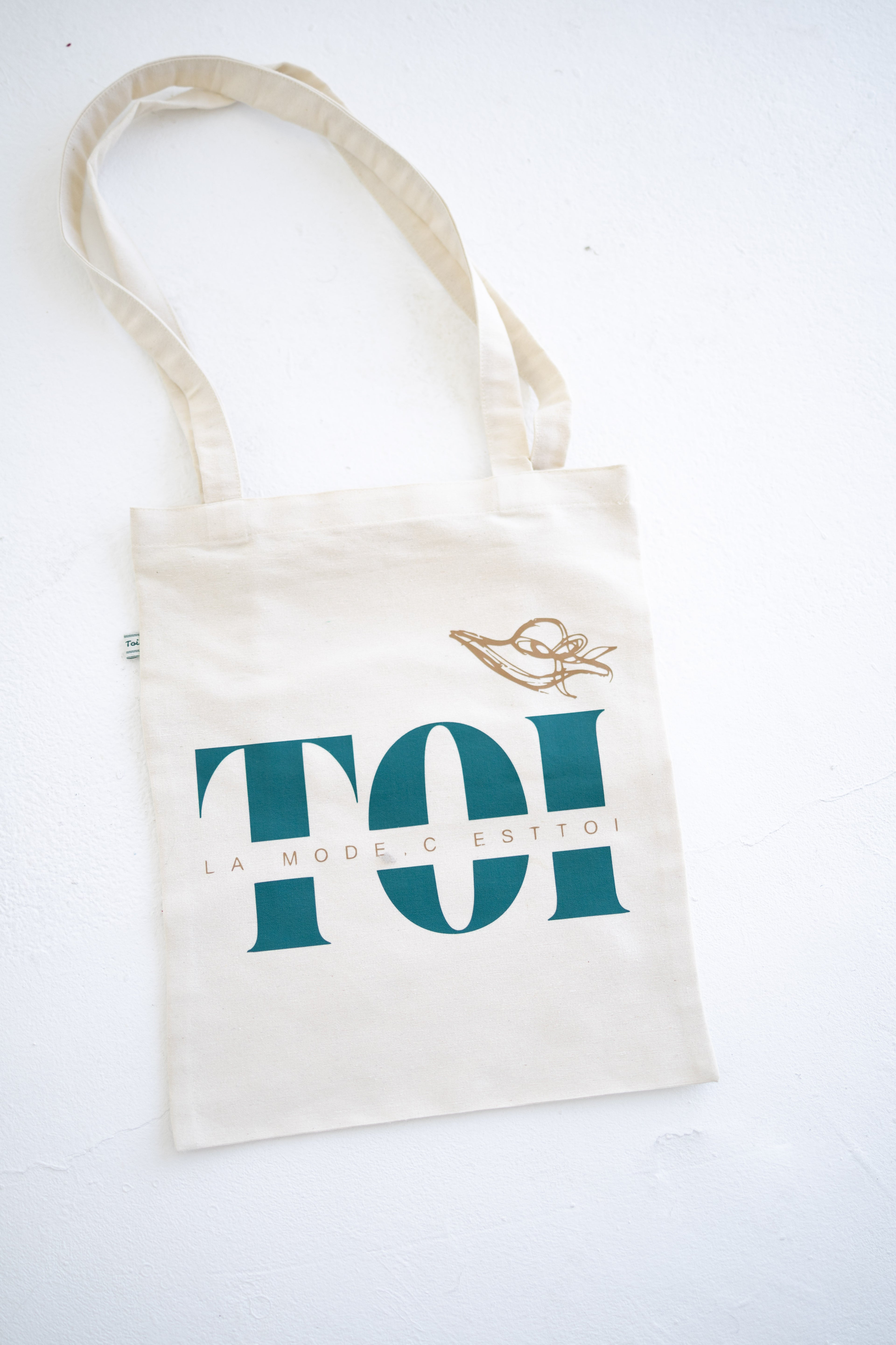 Toi Tote Bag