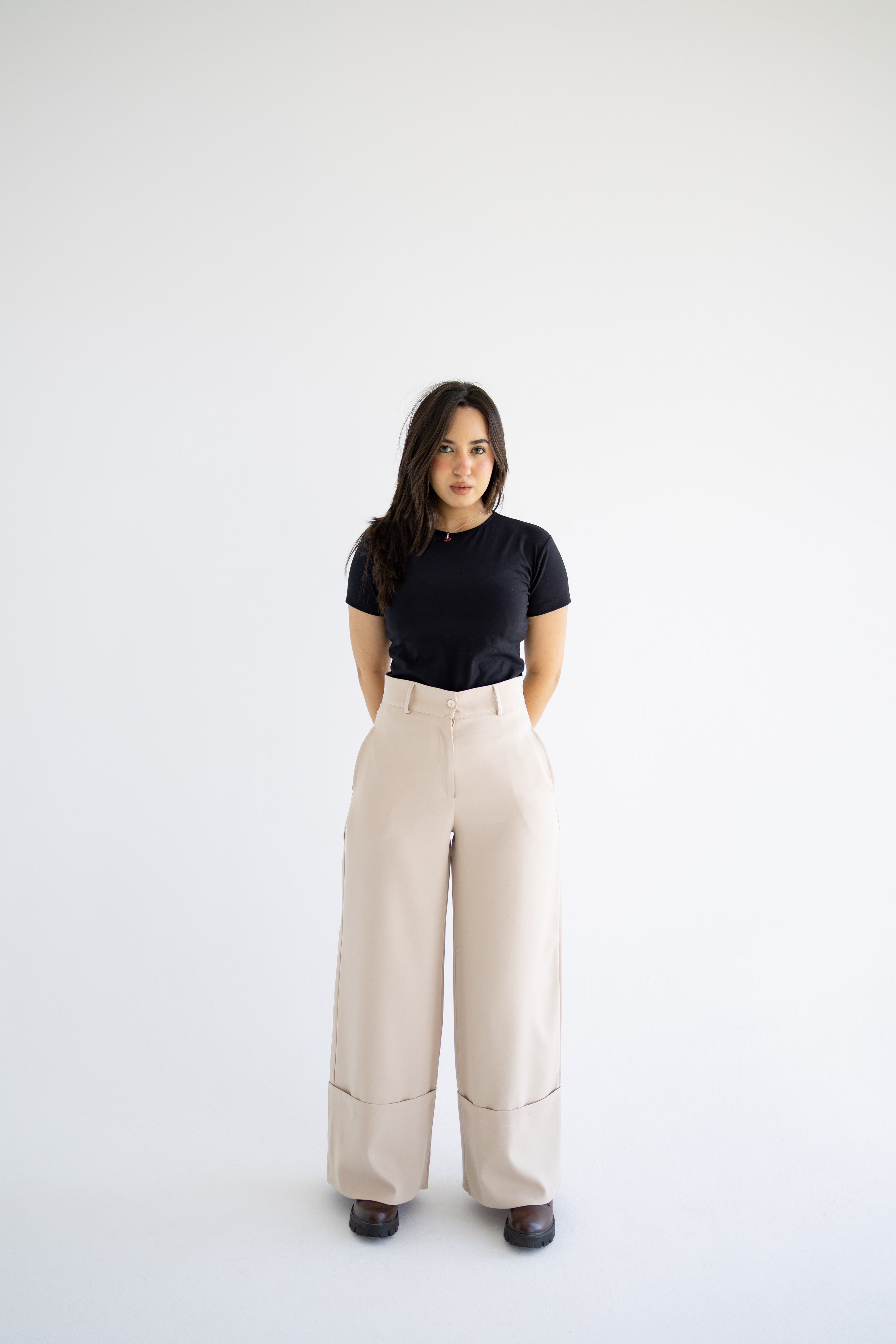 The Cuff Trousers In Beige