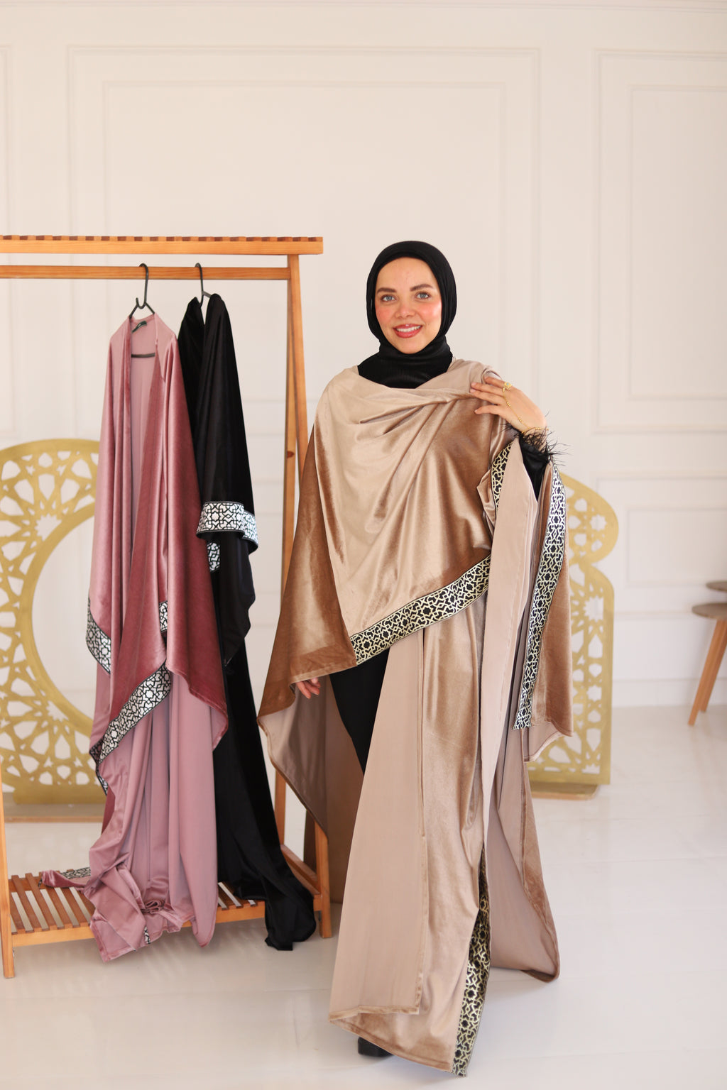 ضيّ القمر (Dhay Al-Qamar) – Moonlight in Champagne