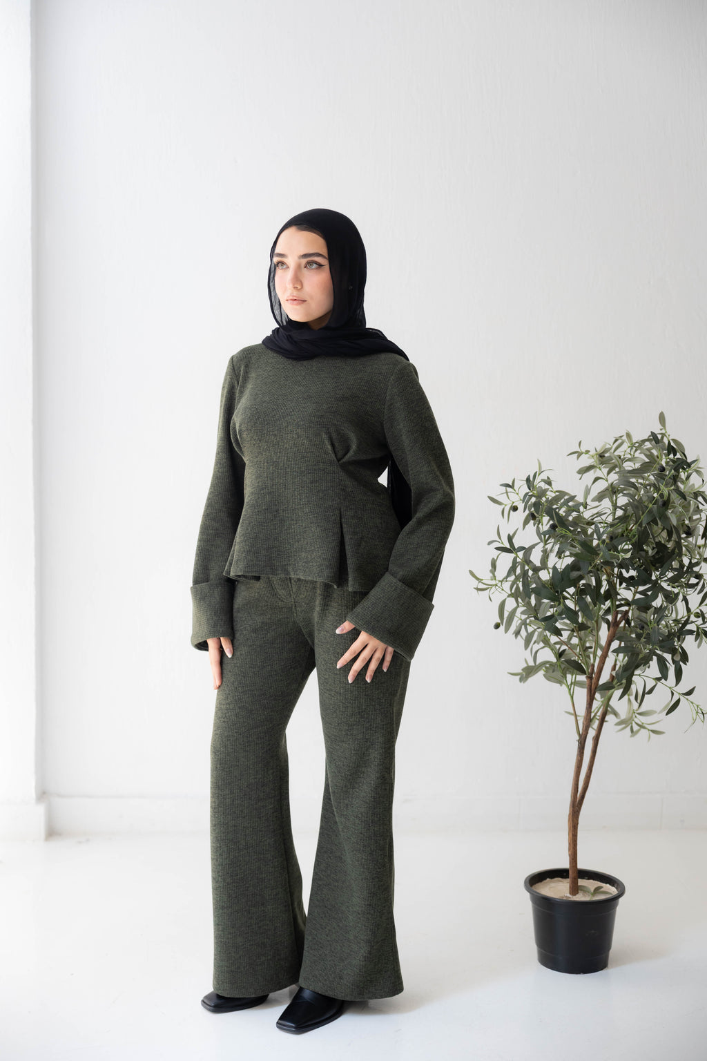 serene Knit Lounge Set in olive